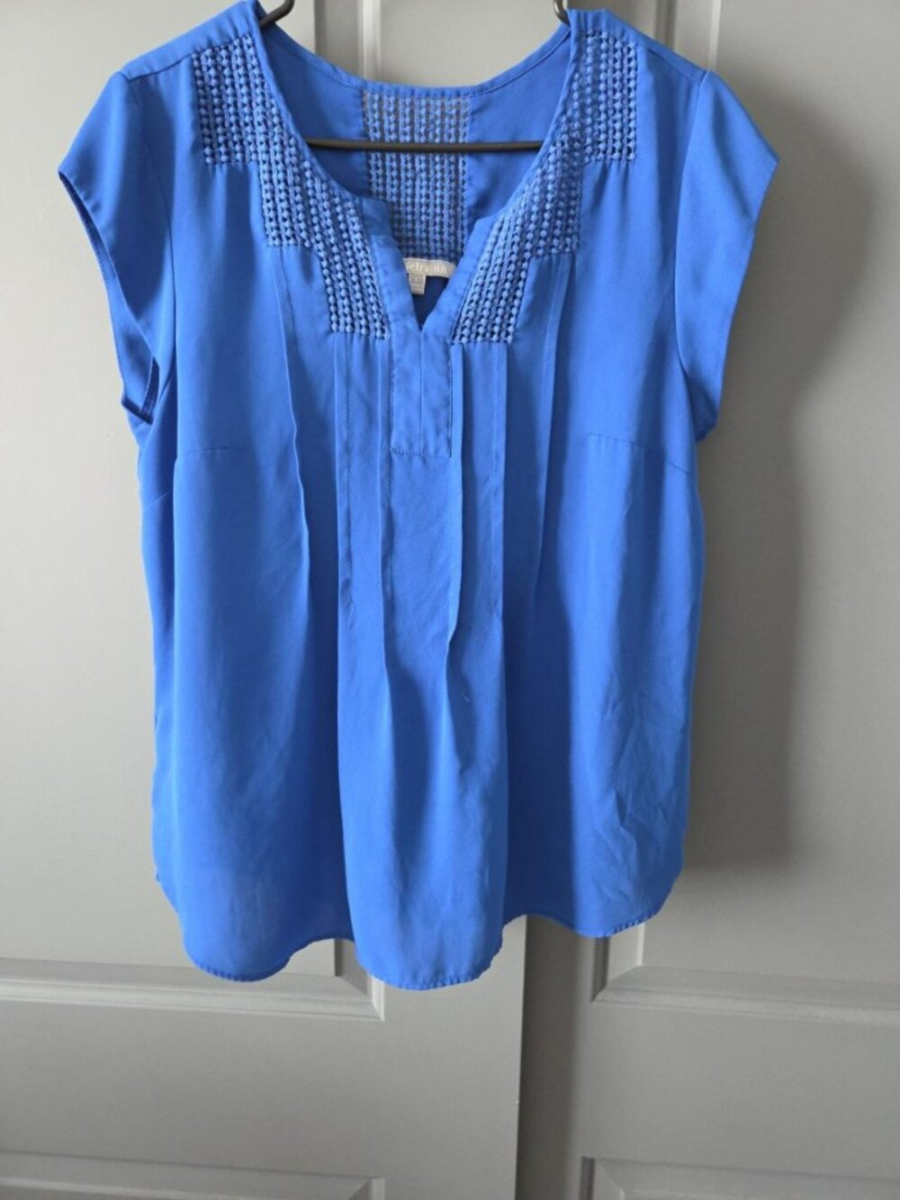 Daniel Rainn L Blue Crochet Lace Inset Split Neck Blouse